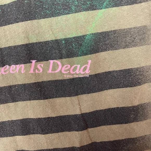 The Smiths 2004 The Queen Is Dead Album Art Band T-Shirt Hard to Find XXL Womans - Picture 4 of 16
